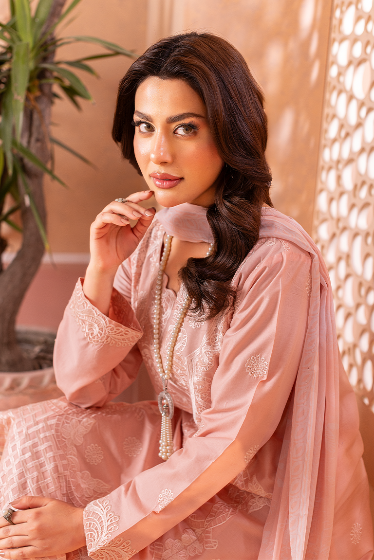 GULNAAR – COT008